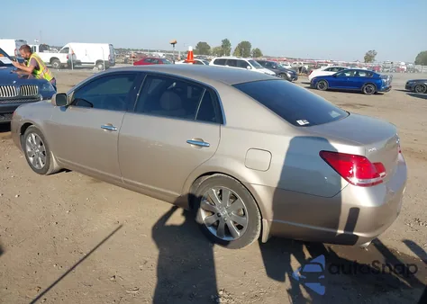 2007 Toyota Avalon Xls z USA, uszkodzony, nr VIN 4T1BK36B47U241863